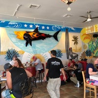 Снимок сделан в Shark Shack Beach Bar &amp;amp; Grill пользователем Allen F. 6/6/2018