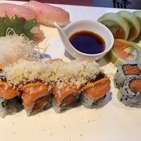 Foto diambil di Suki Sushi oleh Bob P. pada 2/2/2019