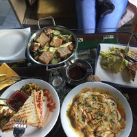 7/10/2016にParmiss M.がMoosoofer Café | کافه موسوفرで撮った写真