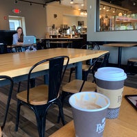 รูปภาพถ่ายที่ Peet&amp;#39;s Coffee &amp;amp; Tea โดย . เมื่อ 8/22/2019