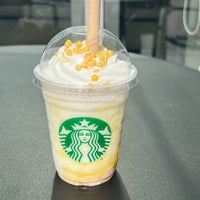 Photo taken at Starbucks by kobana19 on 4/23/2022