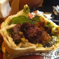 12/16/2014에 Eduardo B.님이 Mamut Kebab &amp;amp; Shawarma에서 찍은 사진