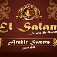 Foto tomada en El-Salam Arabic Sweets  por el salam arabic sweets el 10/9/2015