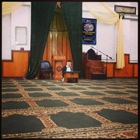 Photo taken at Masjid Alrasool Alakram by Ali M. A. on 1/18/2014