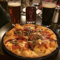 Photo taken at Il Vicino Wood Oven Pizza by Jack E. on 4/3/2015