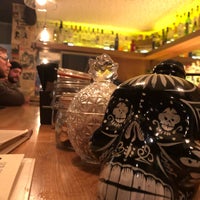 3/28/2018 tarihinde Anthony N.ziyaretçi tarafından Bloody Mary Cocktail Lounge'de çekilen fotoğraf