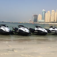 10/17/2015 tarihinde Stefan T.ziyaretçi tarafından Jetski-Dubai.com Golven Water Sports'de çekilen fotoğraf