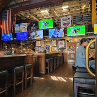9/24/2021에 Alexander B.님이 Legends Sports Bar &amp;amp; Restaurant에서 찍은 사진