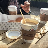 Photo taken at Krispy Kreme by XáAr on 8/10/2016