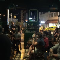 Das Foto wurde bei Corner Irish Pub Istanbul von Ayaz Akgün am 6/13/2016 aufgenommen