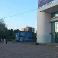 Photo taken at Площадь Кинотеатра Россия by vlassover on 6/8/2013