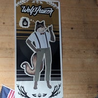 10/7/2018 tarihinde Amberziyaretçi tarafından Wolf Branch Brewing'de çekilen fotoğraf