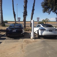 Photo taken at Tesla Supercharger by Mirai K. on 6/30/2013