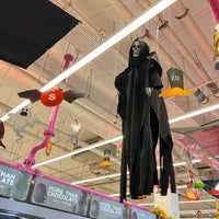 Photo taken at Carrefour by MaryaM on 10/4/2022