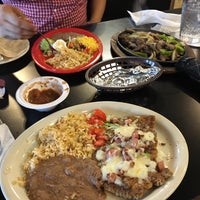Das Foto wurde bei Rio Grande Tex Mex Restaurant von Nancy Y. am 10/23/2015 aufgenommen