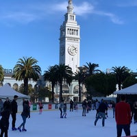 Photo taken at The Holiday Ice Rink at Embarcadero Center by Martin B. on 11/25/2018