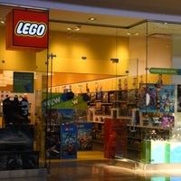 Lego store hotsell fashion show mall