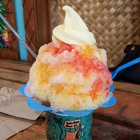 Photo taken at Hula Girls Shave Ice, Dole Whip &amp;amp; Hand Made Ice Cream by Karen W. on 10/28/2017