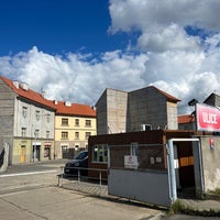 9/22/2022 tarihinde Marek H.ziyaretçi tarafından Ateliéry Hostivař | Ulice'de çekilen fotoğraf