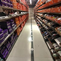 Nike Factory Store - Ταύρος - 16 tips