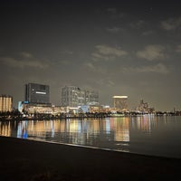 Photo taken at Odaiba Marine Park by Mimura S. on 3/16/2024