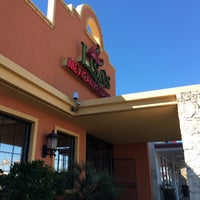 Foto tomada en Lisa&amp;#39;s Mexican Restaurant  por Rey L. el 11/15/2016