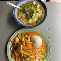 Das Foto wurde bei Soya Vegan Vietnamese Kitchen von Andzelina A. am 7/22/2020 aufgenommen