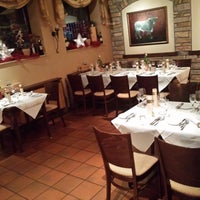 Foto diambil di Restaurant El Dorado oleh restaurant el dorado pada 8/12/2016