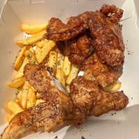 Photo taken at 4Fingers Crispy Chicken by Ayyah D. on 6/27/2023