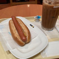 Photo taken at Doutor Coffee Shop by huruya on 7/16/2022