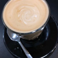 Снимок сделан в Ampersand Specialty Coffee &amp;amp; Co-workplace пользователем ju ©. 4/3/2019