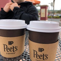 Das Foto wurde bei Peet&amp;#39;s Coffee &amp;amp; Tea von Melanie B. am 3/18/2018 aufgenommen