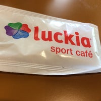 Foto tirada no(a) Luckia Sport Café por ᴡ d. em 7/13/2014