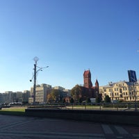 Photo taken at Остановка «Площадь Независимости» by Karina S. on 10/17/2016