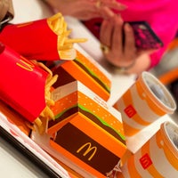 Photo taken at McDonald&amp;#39;s by ˢᵃnaz ོོ on 3/7/2023