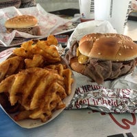 Photo taken at Arby&amp;#39;s by Milad N. on 3/29/2018