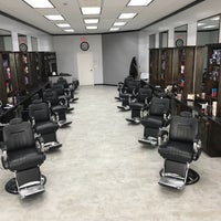 Das Foto wurde bei Elegance Hair Salon - Arabic Barber Shop - حلاق عربي هيوستن تكساس von Ali A. am 1/13/2018 aufgenommen