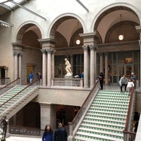รูปภาพถ่ายที่ สถาบันศิลปะแห่งชิคาโก โดย Due33 P. เมื่อ 4/14/2018