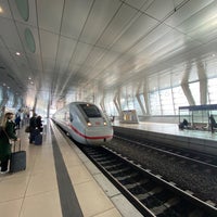 Photo taken at Frankfurt Airport International Railway Station by Martin J. on 2/29/2024