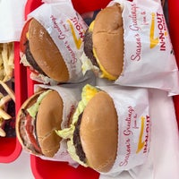 Photo taken at In-N-Out Burger by BRIAN S. on 12/22/2023