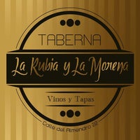 รูปภาพถ่ายที่ LA RUBIA Y LA MORENA โดย la rubia y la morena เมื่อ 10/23/2015