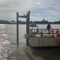 Photo taken at ท่าเรือเทเวศร์ (Thewes Pier) N15 by Pomme A. on 8/28/2022