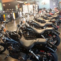 Das Foto wurde bei Buddy Stubbs Anthem Harley-Davidson von Jason W. am 6/8/2013 aufgenommen