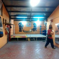 Photo taken at Escuela Técnica de Boxeo Curtidores by Karla T. on 2/26/2016