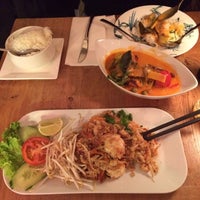Photo taken at Rakang Thai Restaurant by Ivana K. on 10/13/2016
