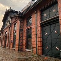 Photo taken at Fischauktionshalle by Julia M. on 6/28/2020