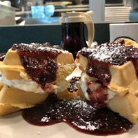 Photo taken at Metro Diner by Heather S. on 6/6/2019