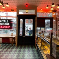 Photo taken at Little Cupcake Bakeshop by Heather R. on 1/1/2022