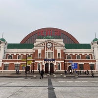 Photo taken at Shenyang Railway Station by ゆたー ㅤ. on 12/29/2019