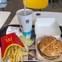 Photo taken at McDonald&amp;#39;s by ゆたー ㅤ. on 3/15/2020